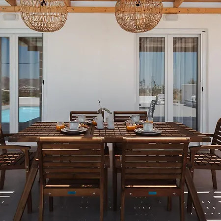 Solena, Brand-new With Pool, Agia Anna Naxos بيت للعطل Glinado Naxos